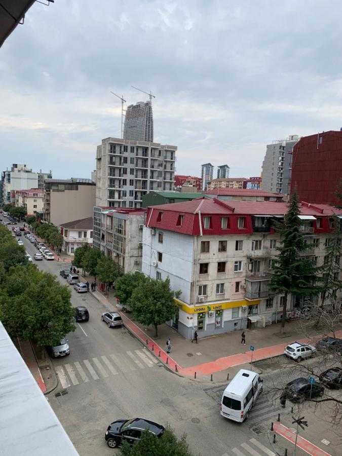 Griboedovi 24 Apartment Batumi Exterior photo